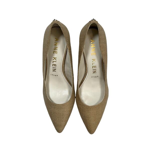 ANNE KLEIN BEIGE TEXTURED POINTED PUMPS | LIKE NEW - Picture 1 of 5